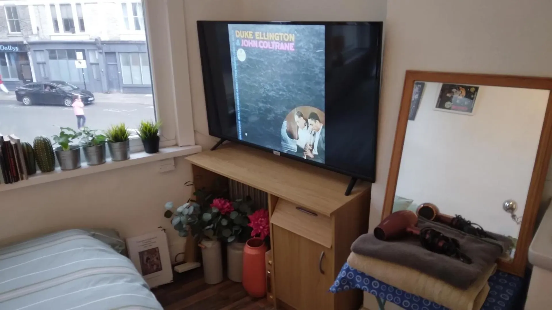 Shoreditch Studio Apartment With Private Shower And Toilet London